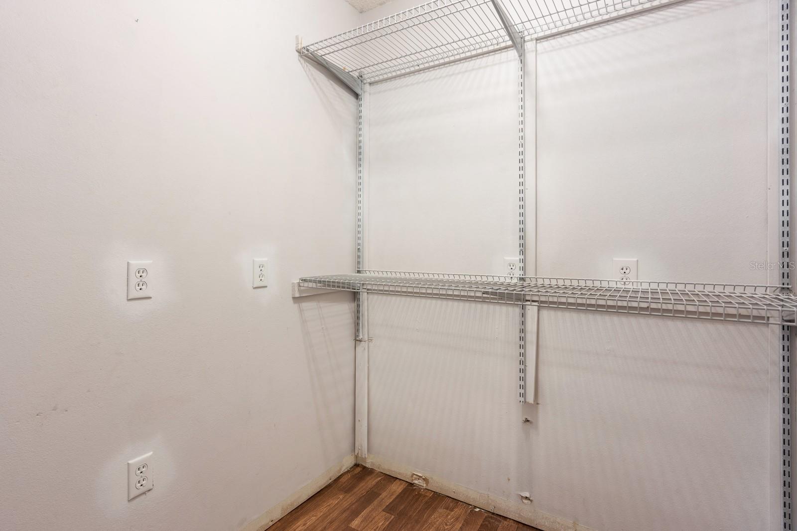 Image 35 of 55 For 501 Rooks Road