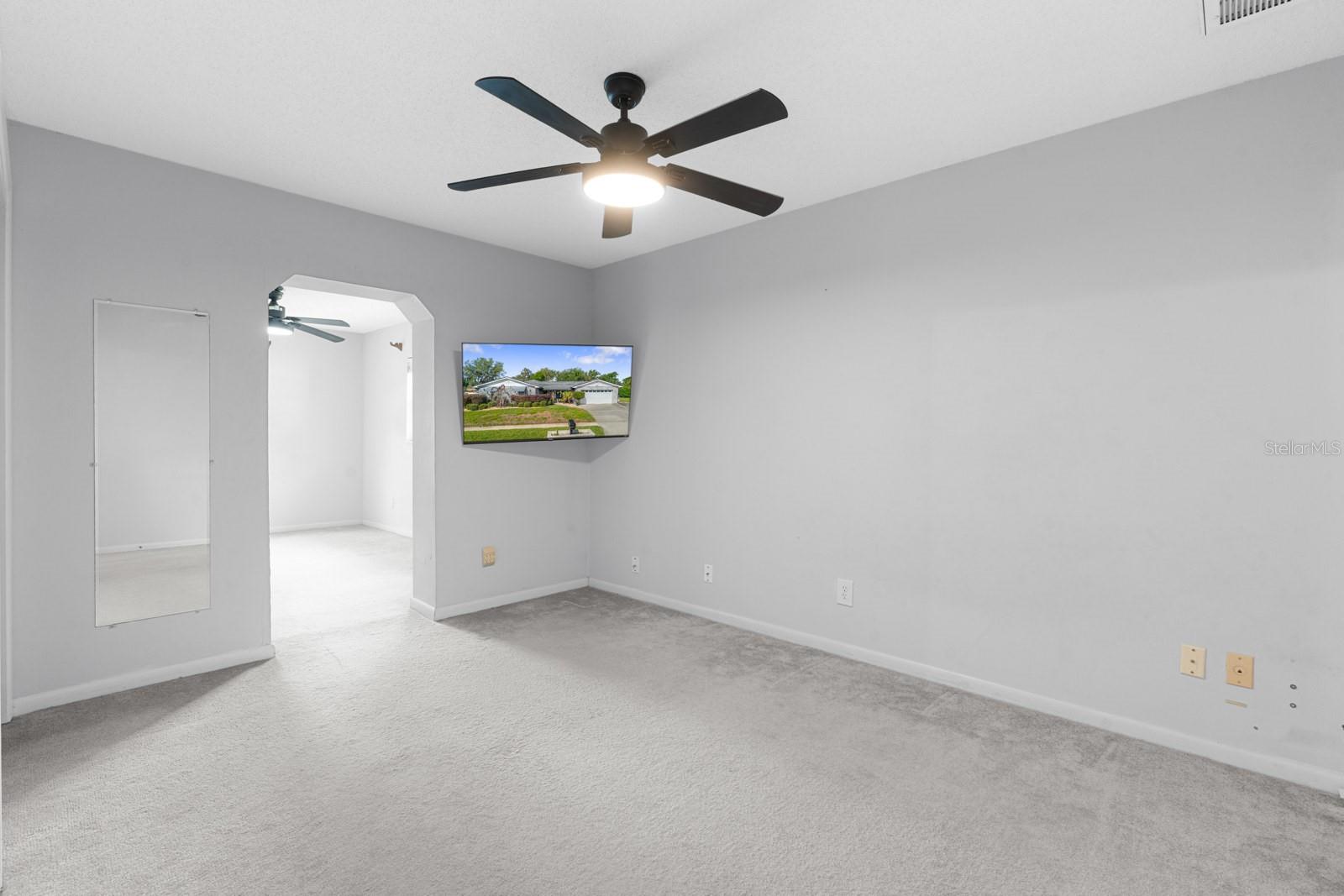 Image 43 of 55 For 501 Rooks Road