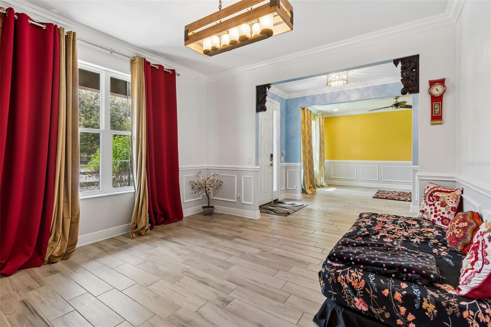 Listing photo id 14 for 10316 Clover Pine Drive