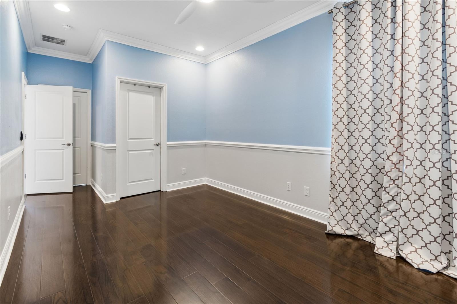 Listing photo id 33 for 10316 Clover Pine Drive