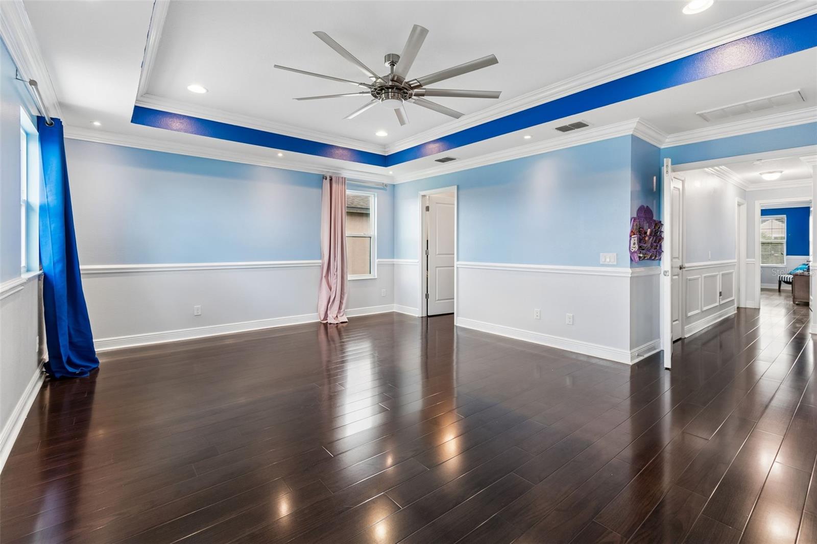 Listing photo id 41 for 10316 Clover Pine Drive