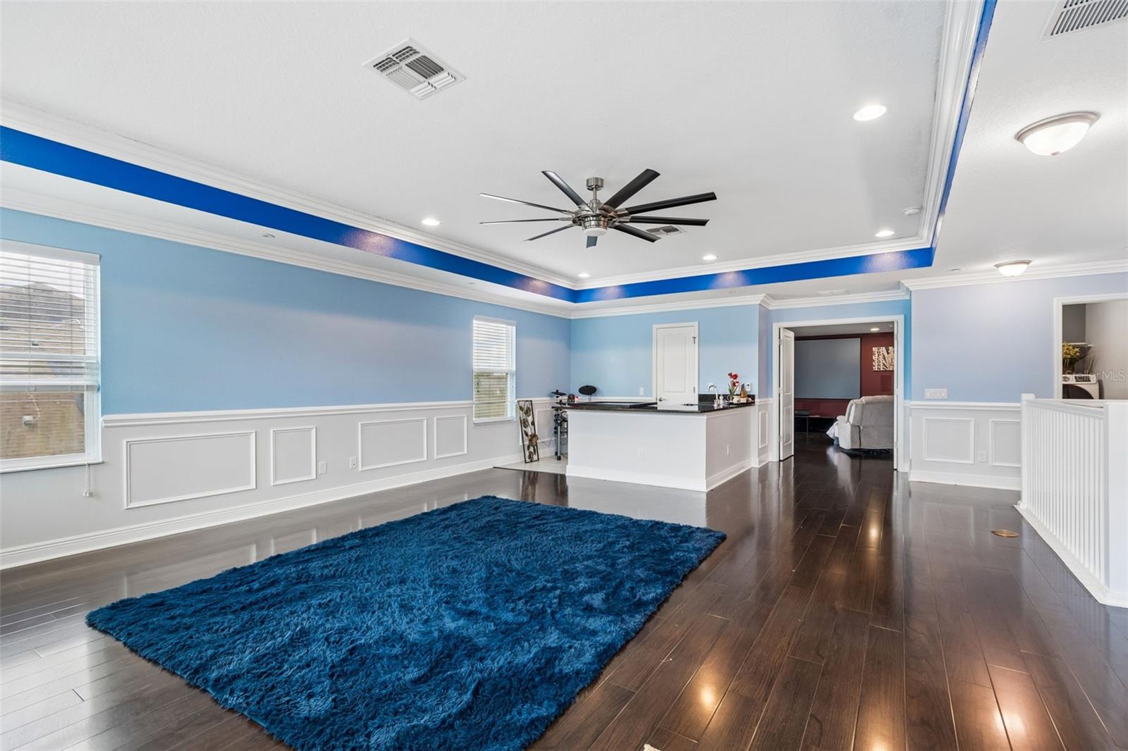 Listing photo id 49 for 10316 Clover Pine Drive