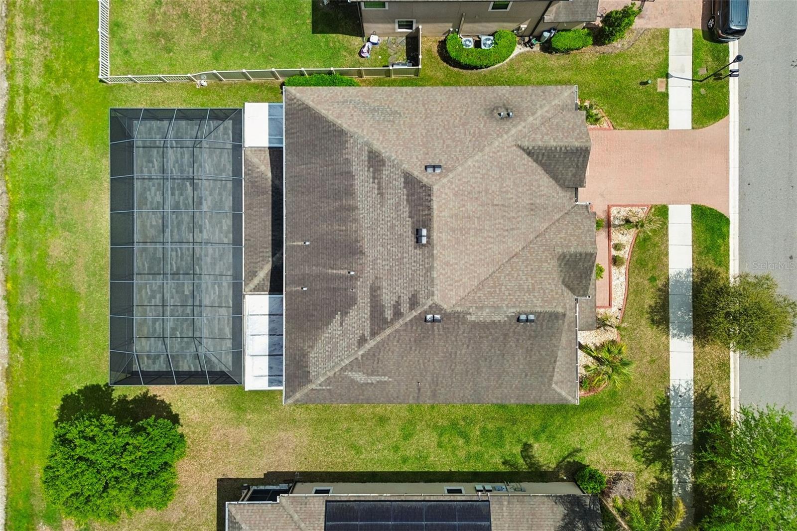 Listing photo id 81 for 10316 Clover Pine Drive