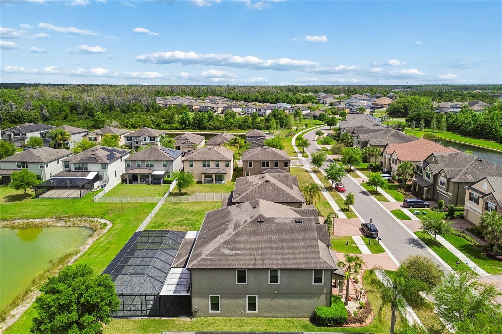 Listing photo id 83 for 10316 Clover Pine Drive