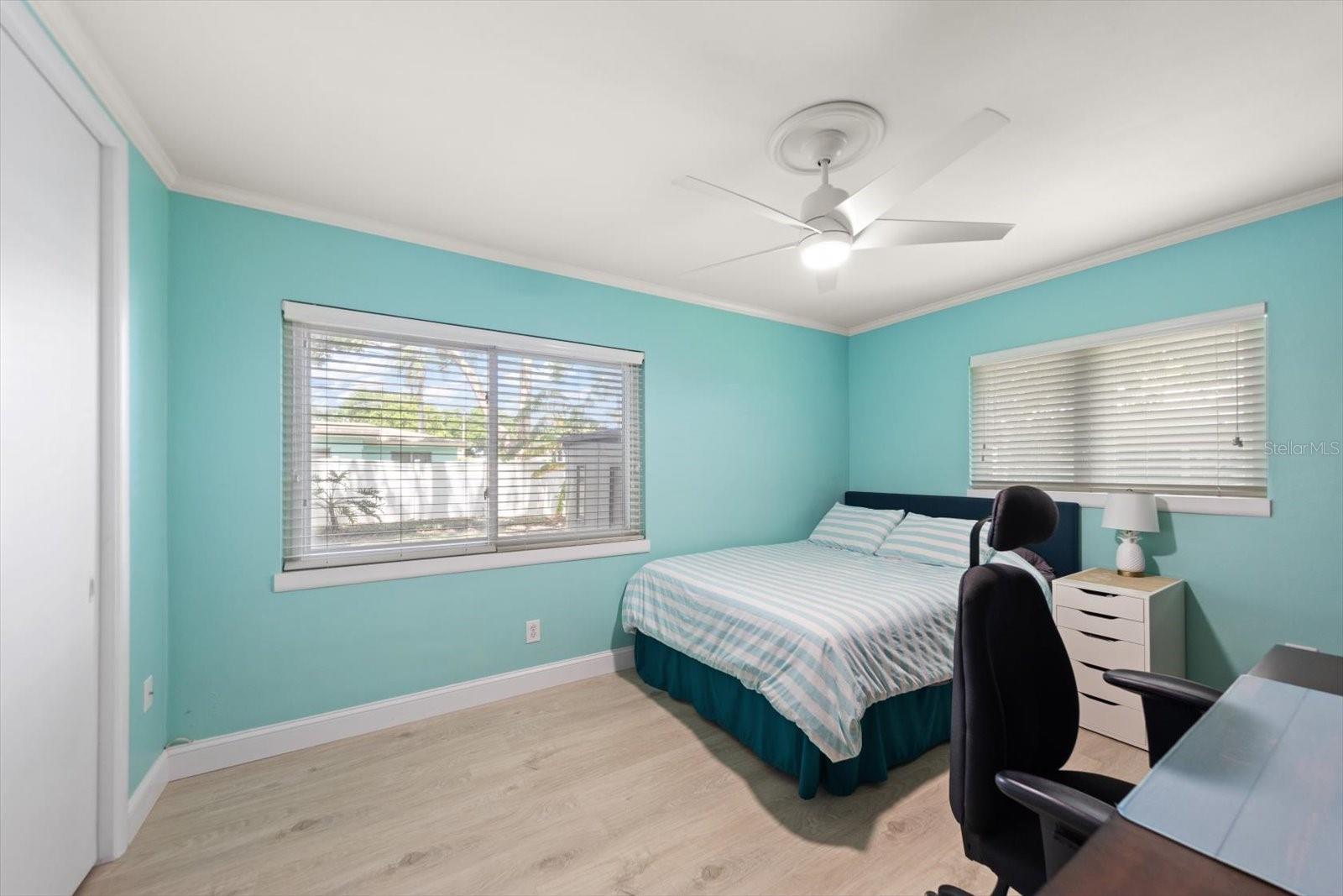 Listing photo id 20 for 2139 Lanai Avenue