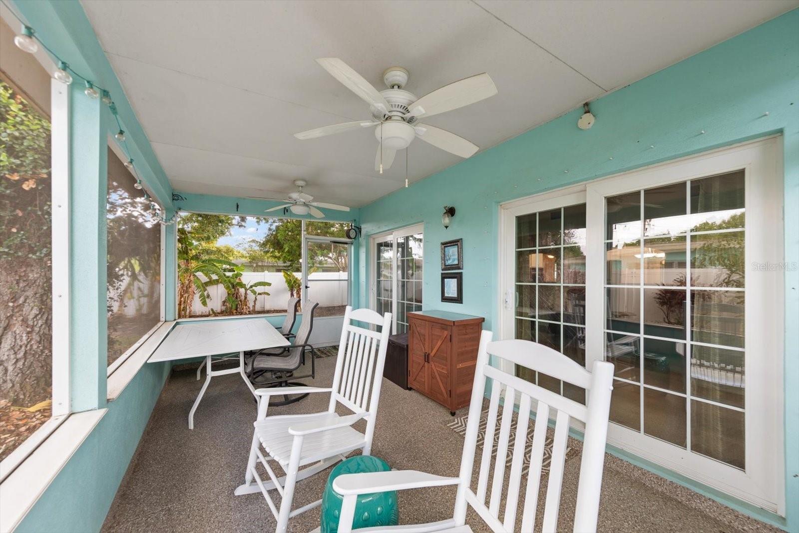 Listing photo id 24 for 2139 Lanai Avenue