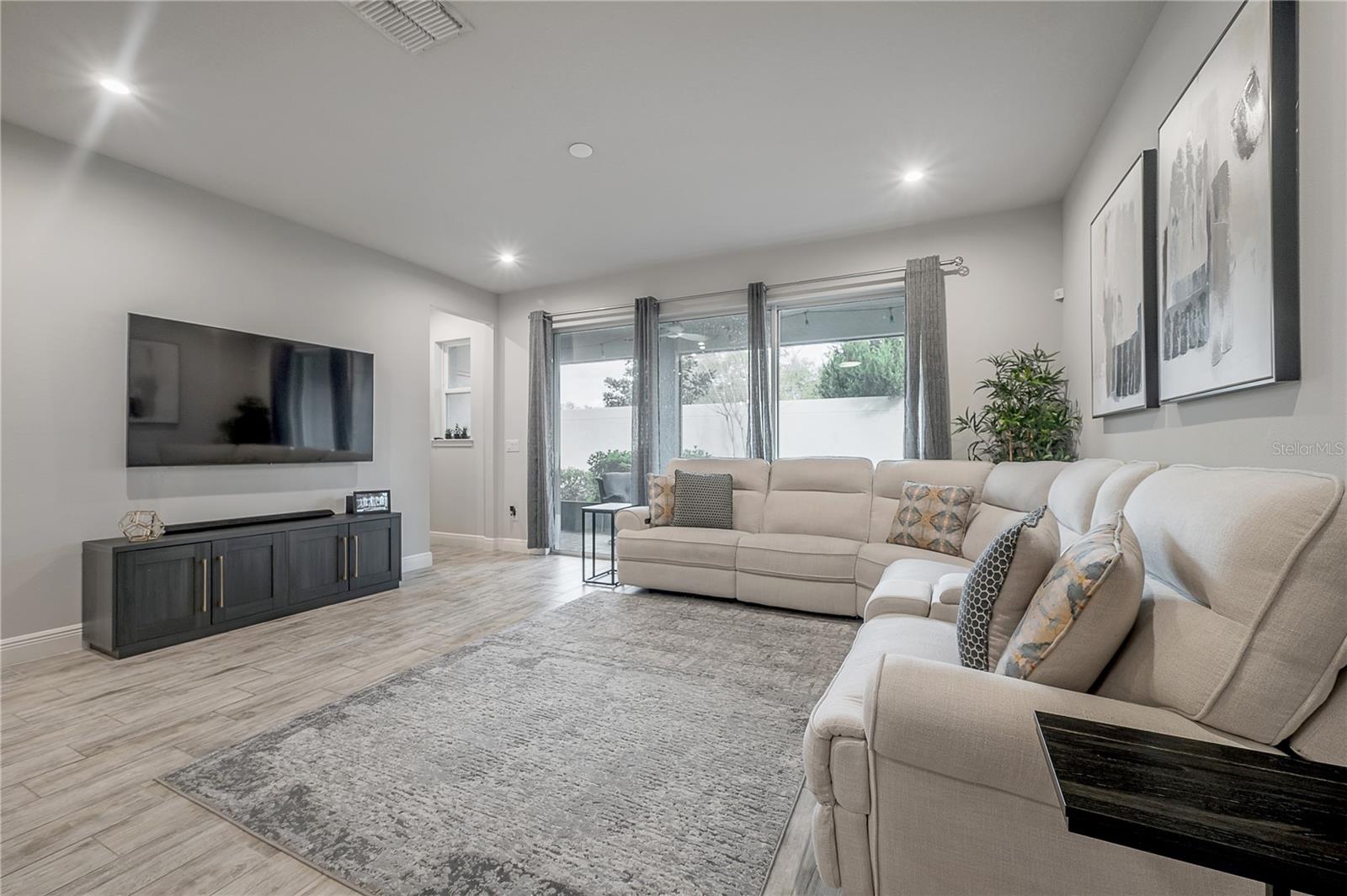 Image 10 of 28 For 6066 Grand Sonata Avenue