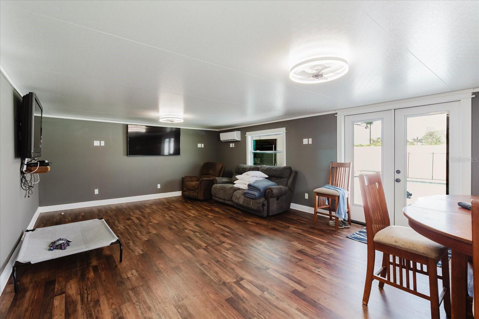 Image 26 of 45 For 8105 Brower Drive