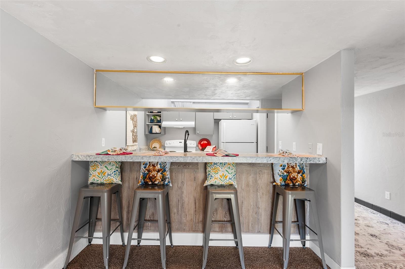 Image 9 of 22 For 2115 Corner Lake Drive E