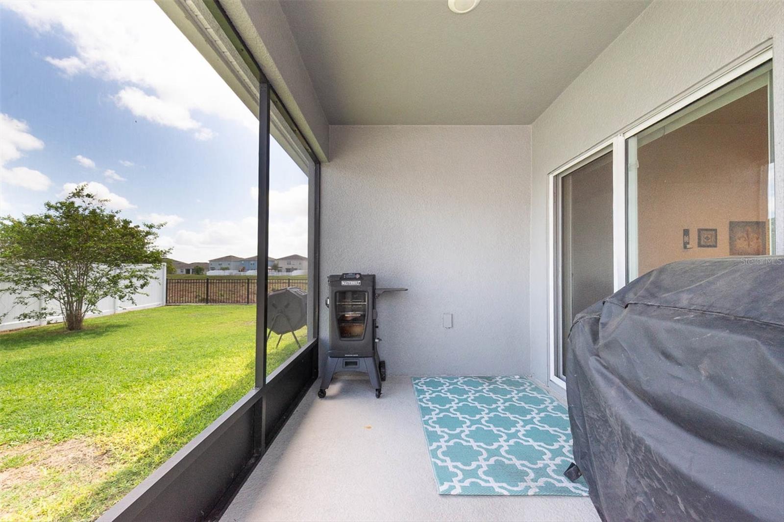 Image 29 of 34 For 2826 Van Amber Court