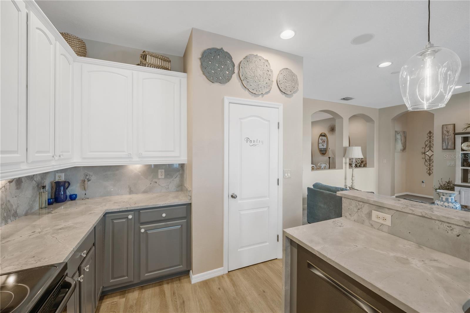 Image 22 of 54 For 1842 Mira Lago Circle