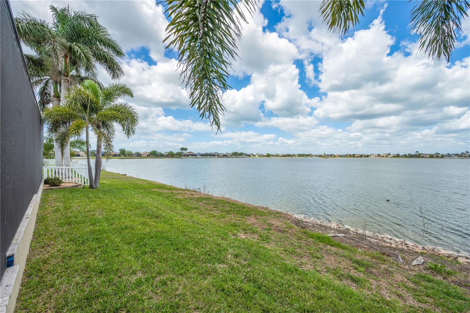 Image 46 of 54 For 1842 Mira Lago Circle