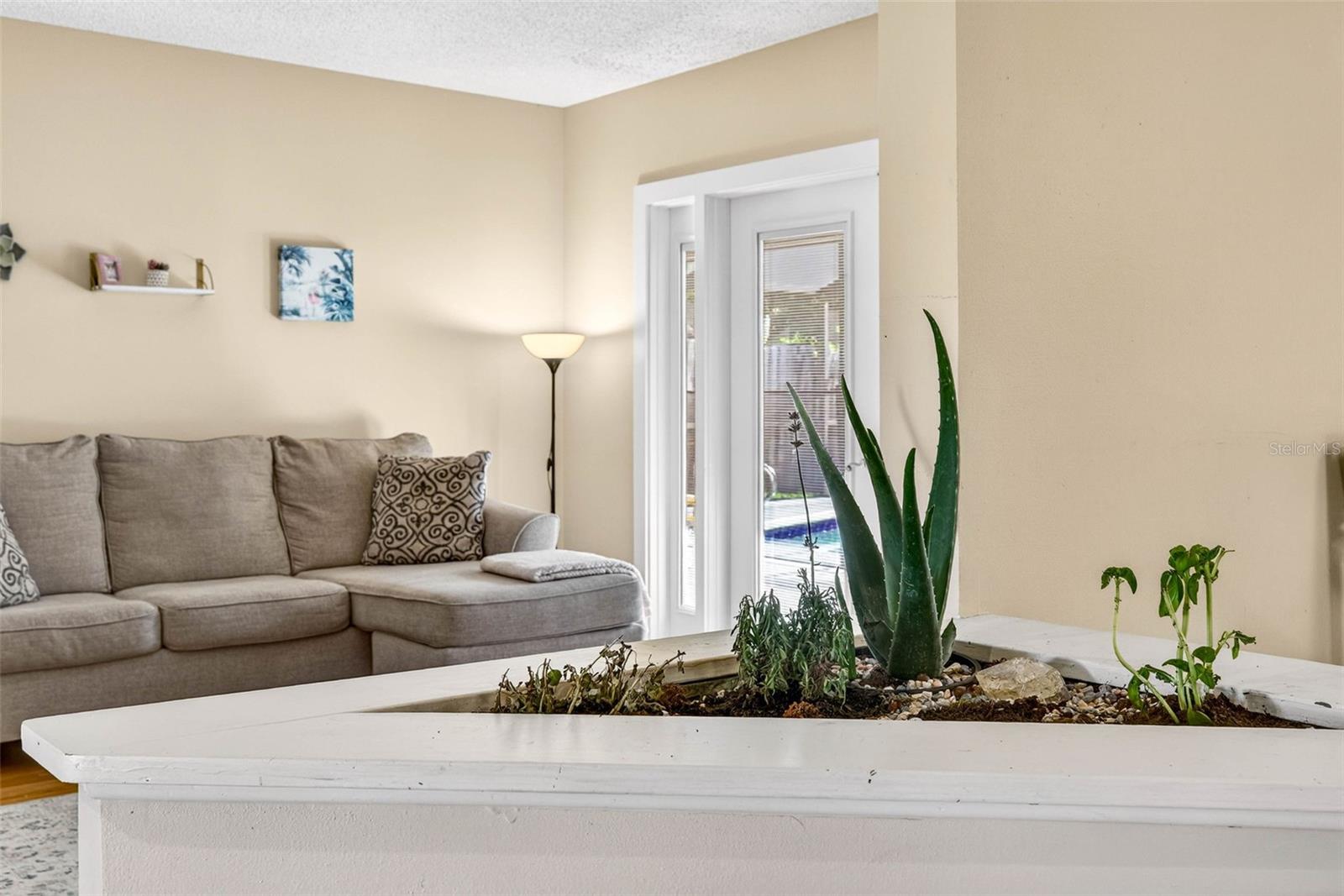 Image 16 of 63 For 12913 Rain Forest Street