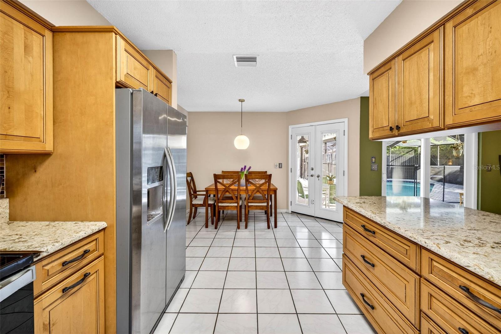 Image 31 of 63 For 12913 Rain Forest Street