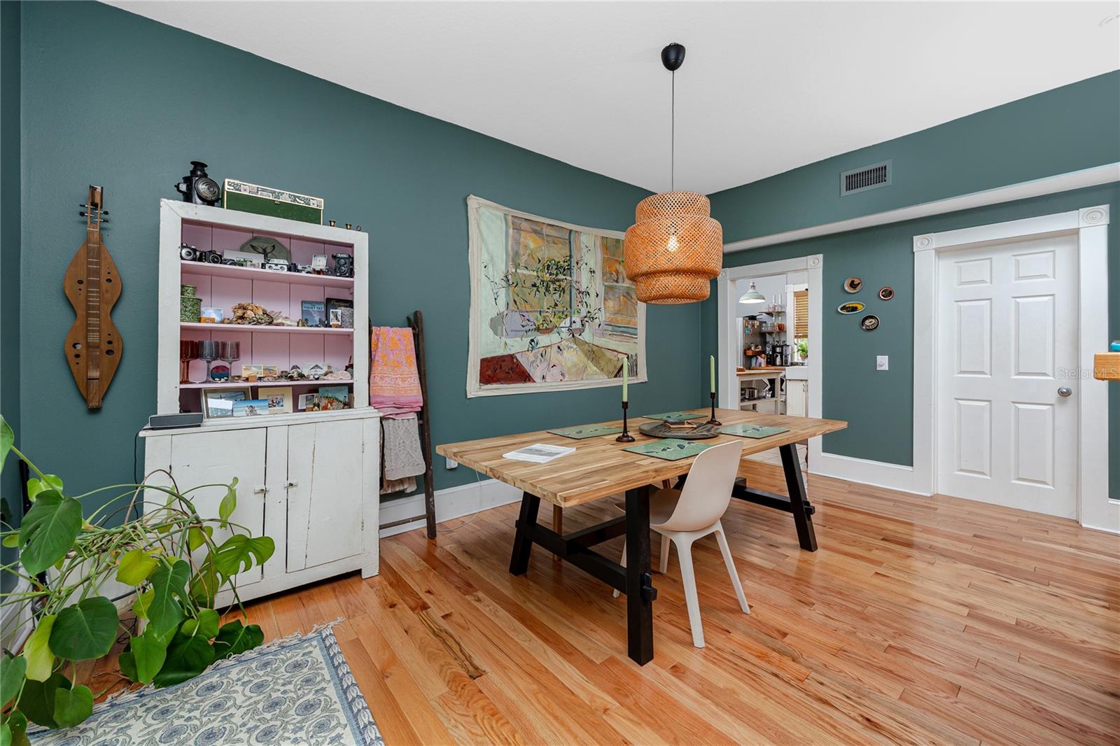 Image 16 of 38 For 6829 Fitzgerald Street