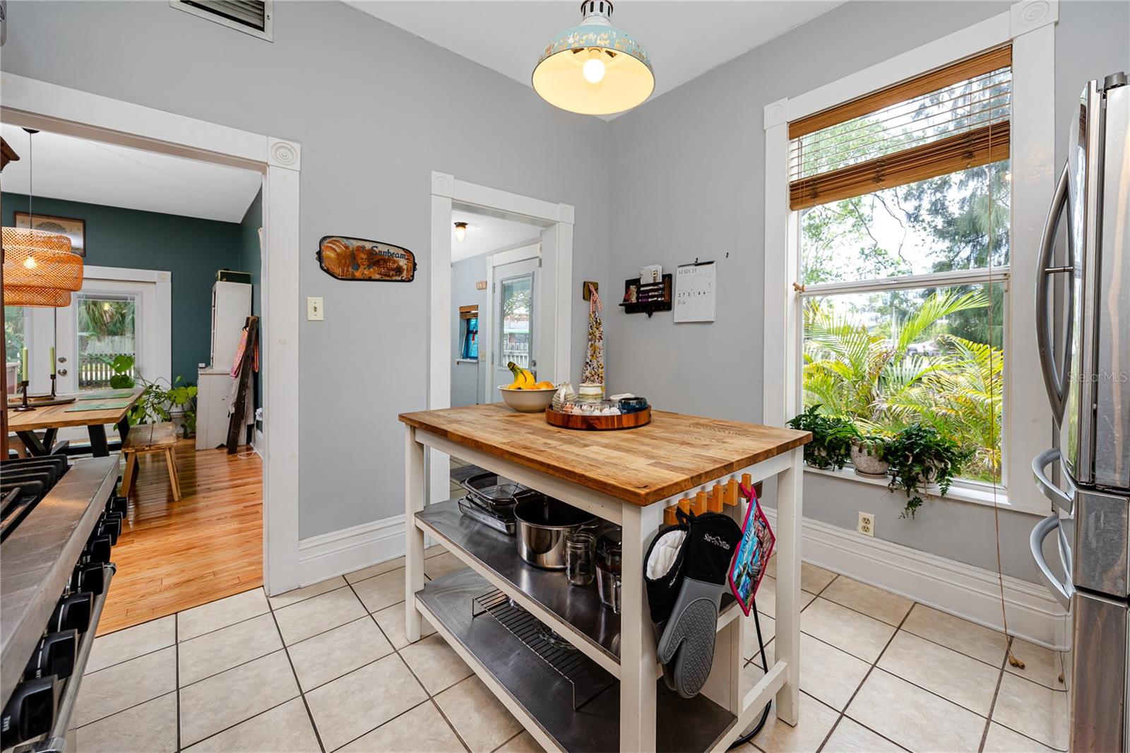 Image 21 of 38 For 6829 Fitzgerald Street