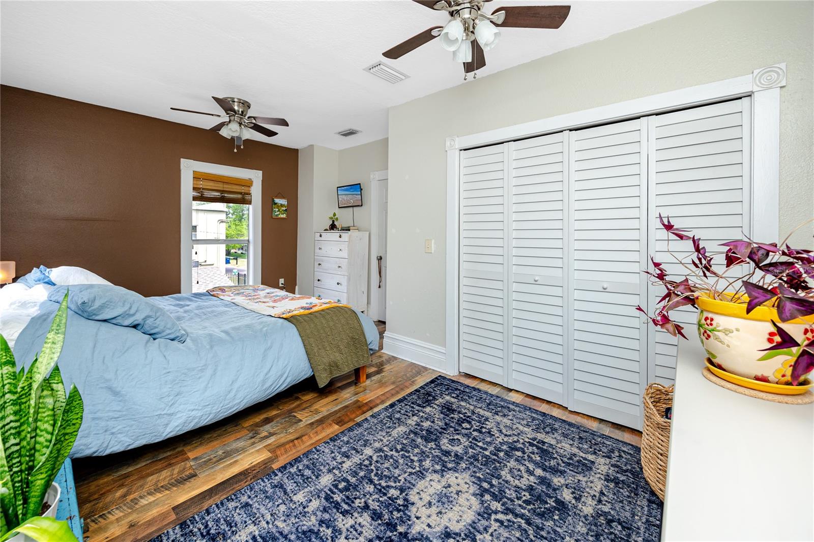 Image 28 of 38 For 6829 Fitzgerald Street