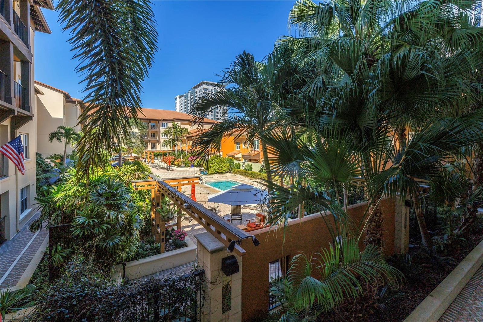 Image 16 of 86 For 100 4th Avenue S 207