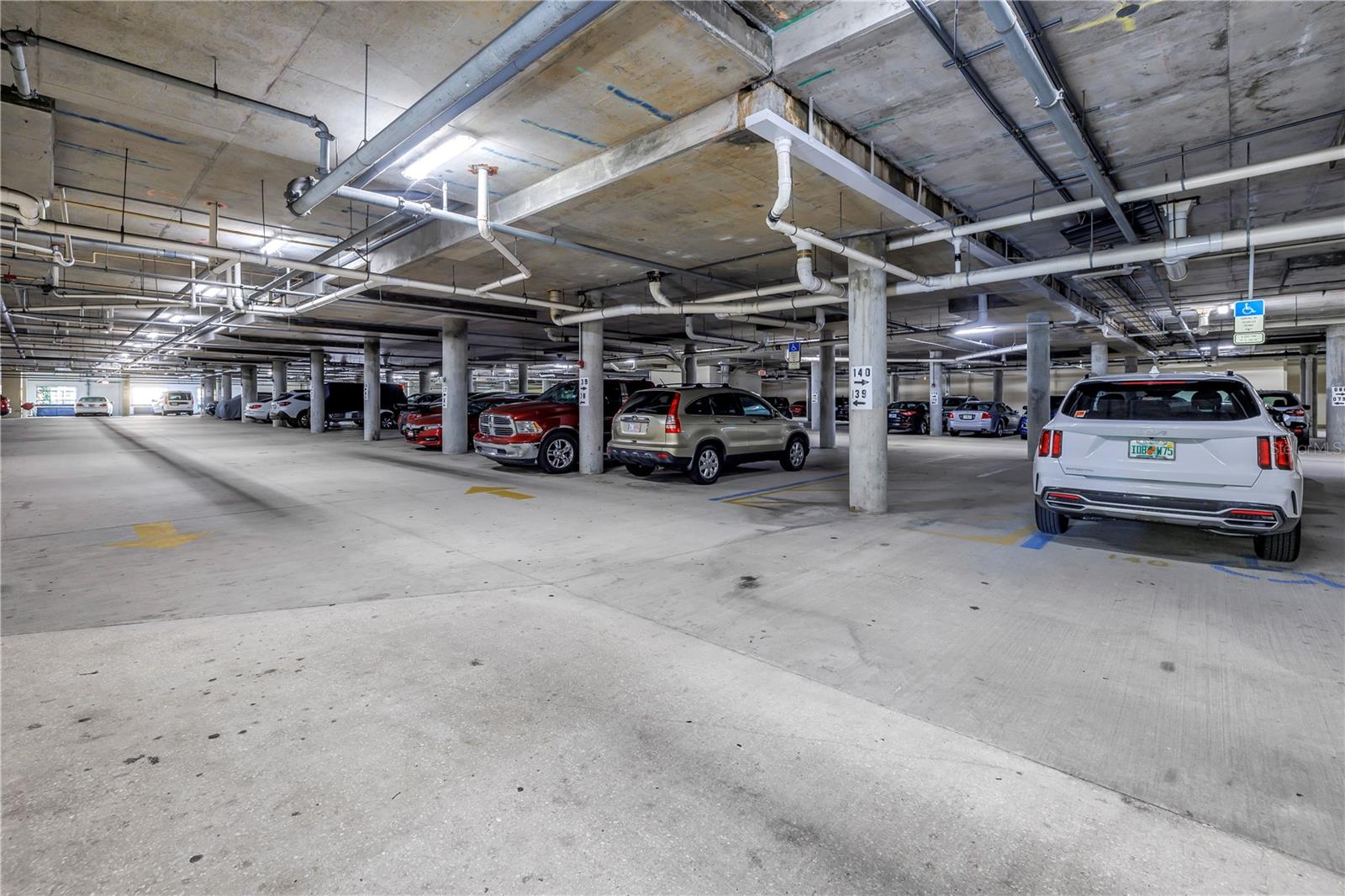 Image 64 of 86 For 100 4th Avenue S 207