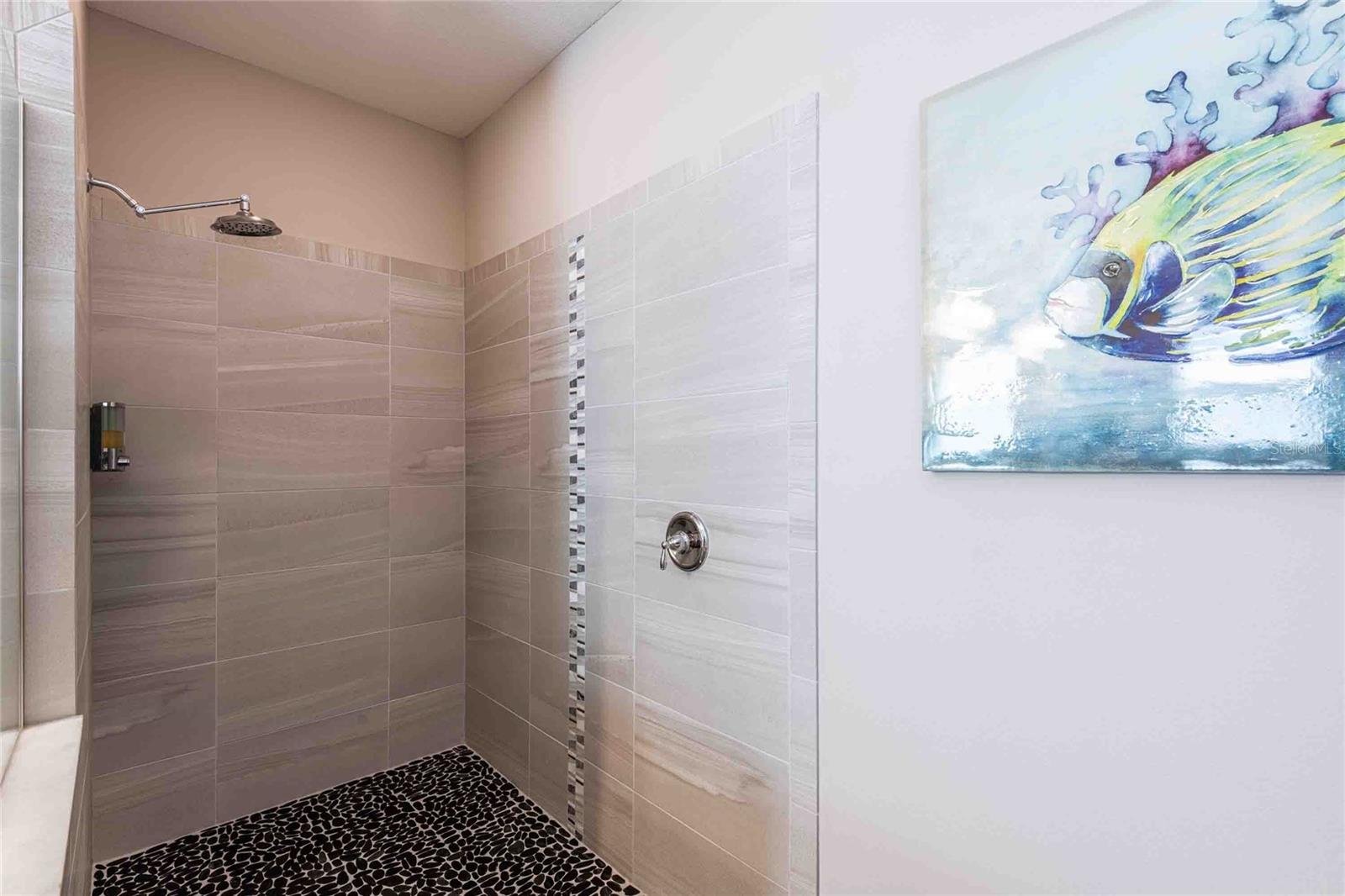 Listing photo id 39 for 8306 Bluevine Sky Drive