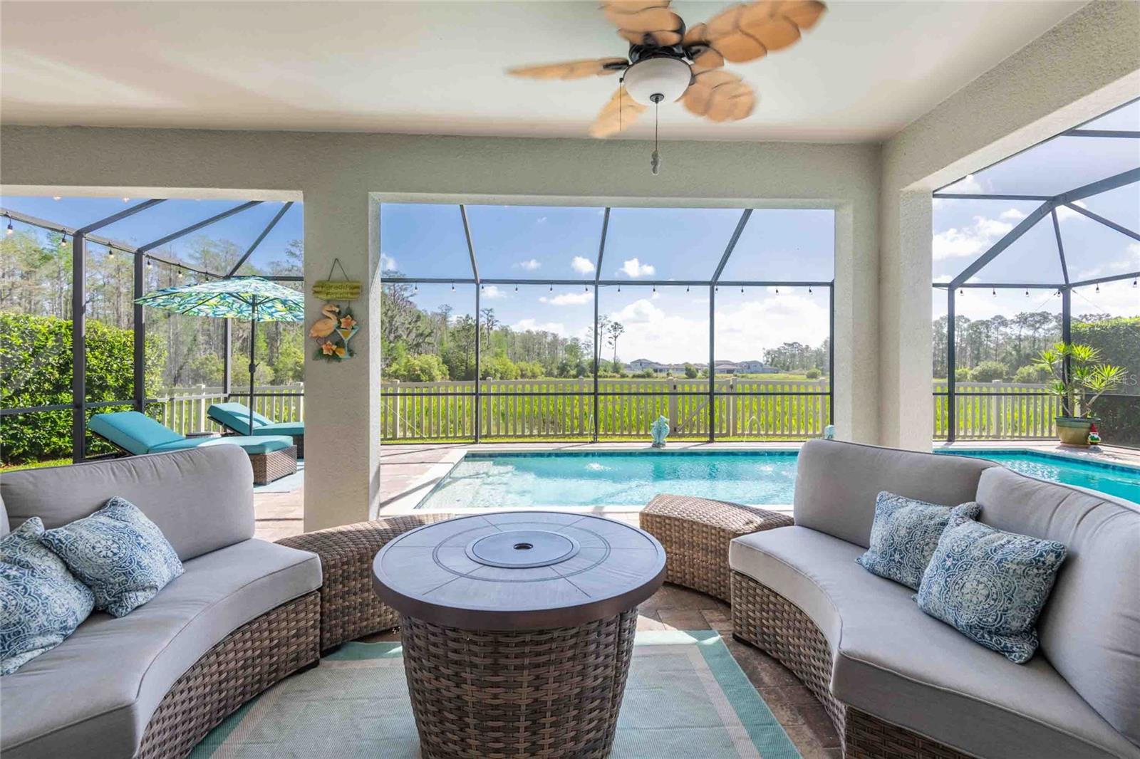 Listing photo id 43 for 8306 Bluevine Sky Drive