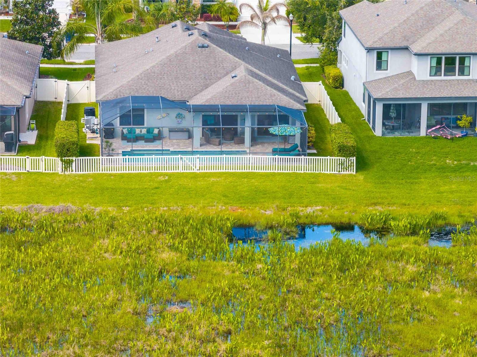 Listing photo id 68 for 8306 Bluevine Sky Drive