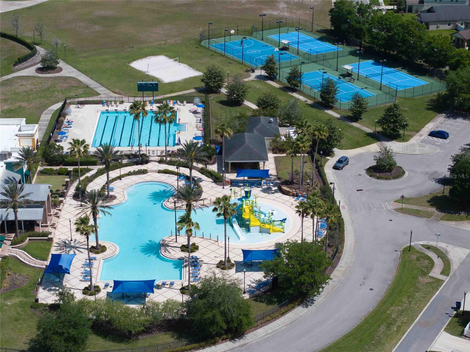 Listing photo id 77 for 8306 Bluevine Sky Drive