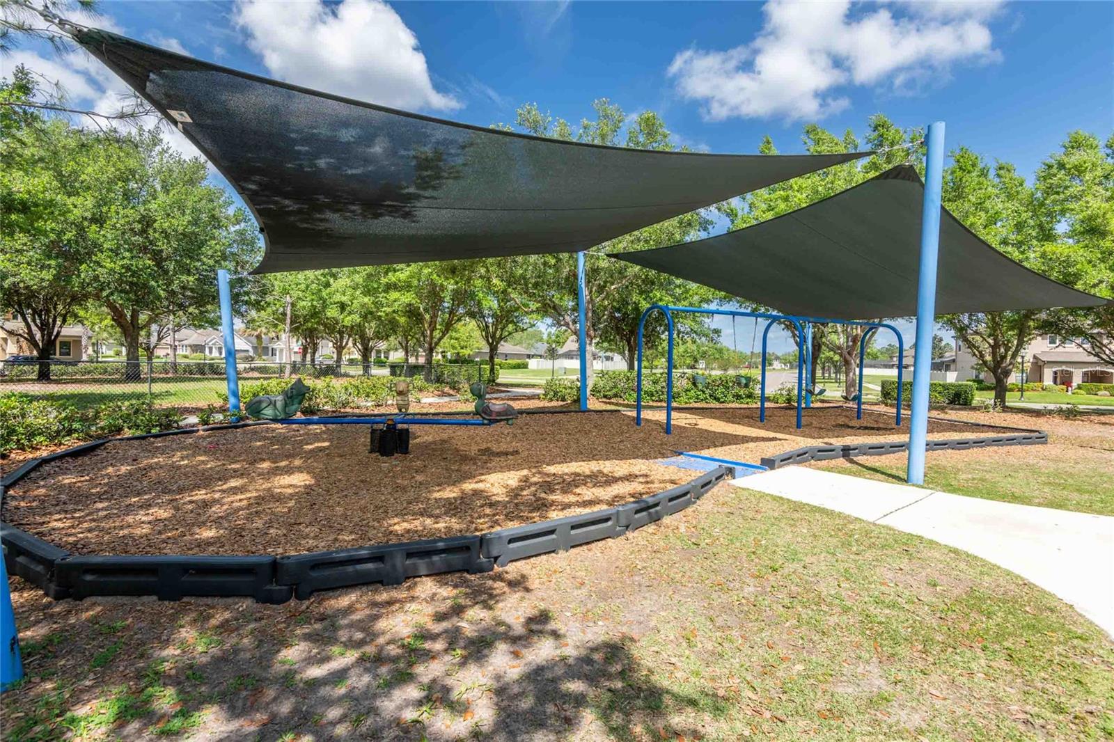 Listing photo id 79 for 8306 Bluevine Sky Drive