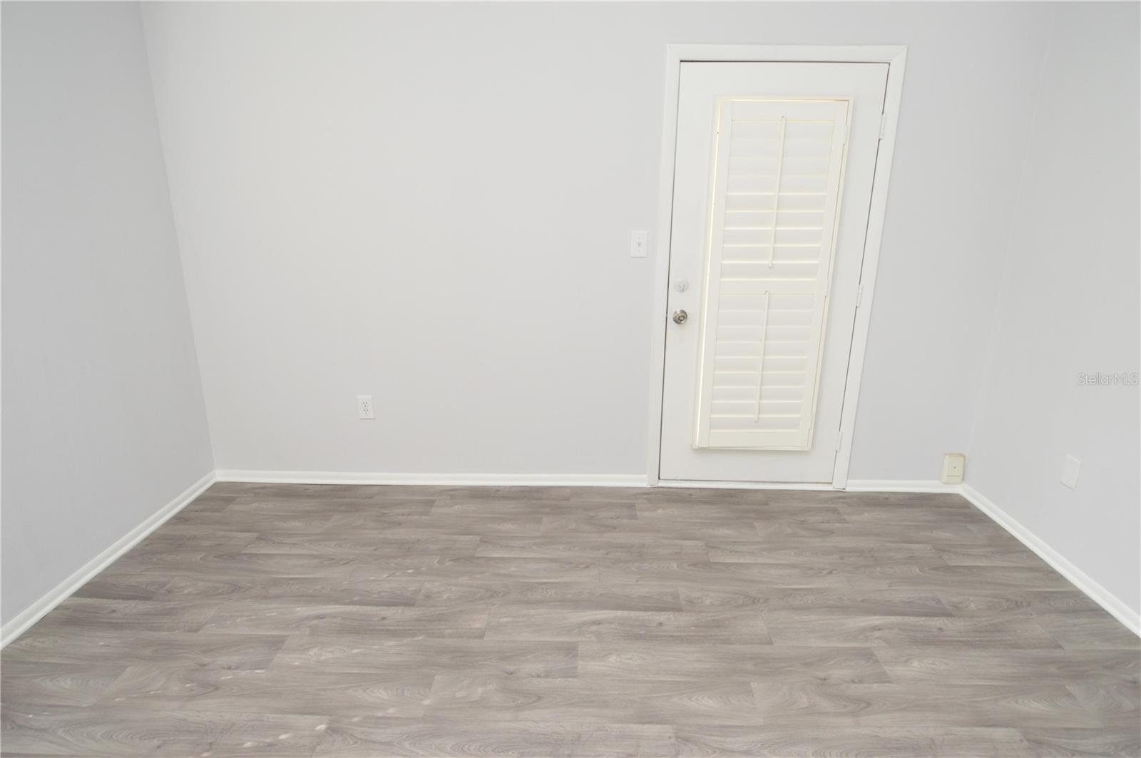 Image 18 of 90 For 8641 Fancy Finch Drive 202