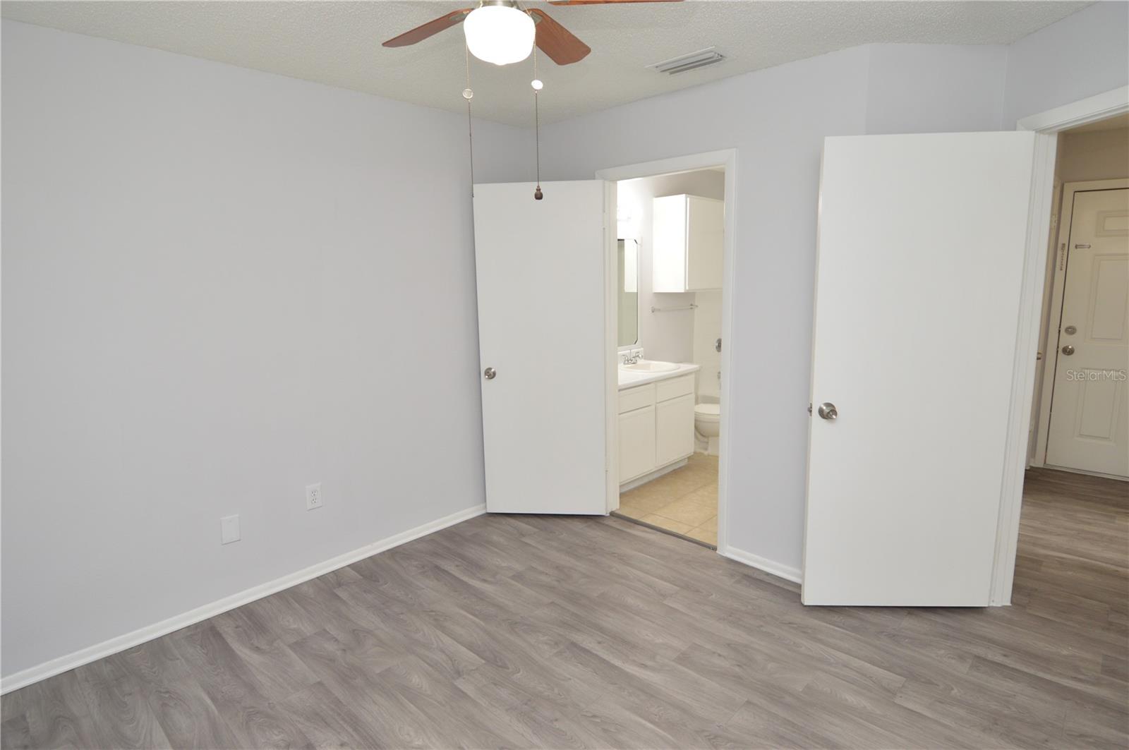 Image 28 of 90 For 8641 Fancy Finch Drive 202