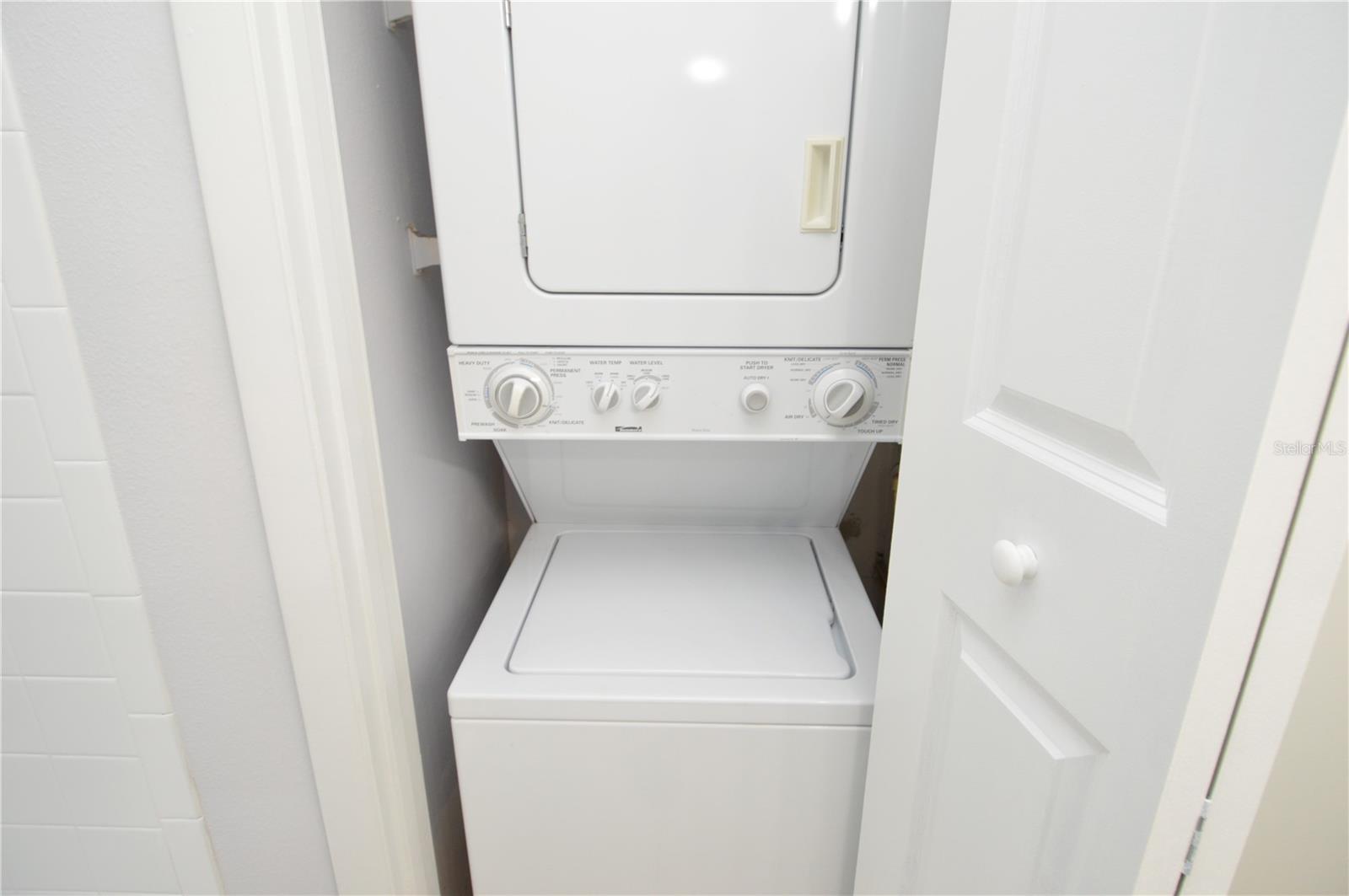 Image 33 of 90 For 8641 Fancy Finch Drive 202