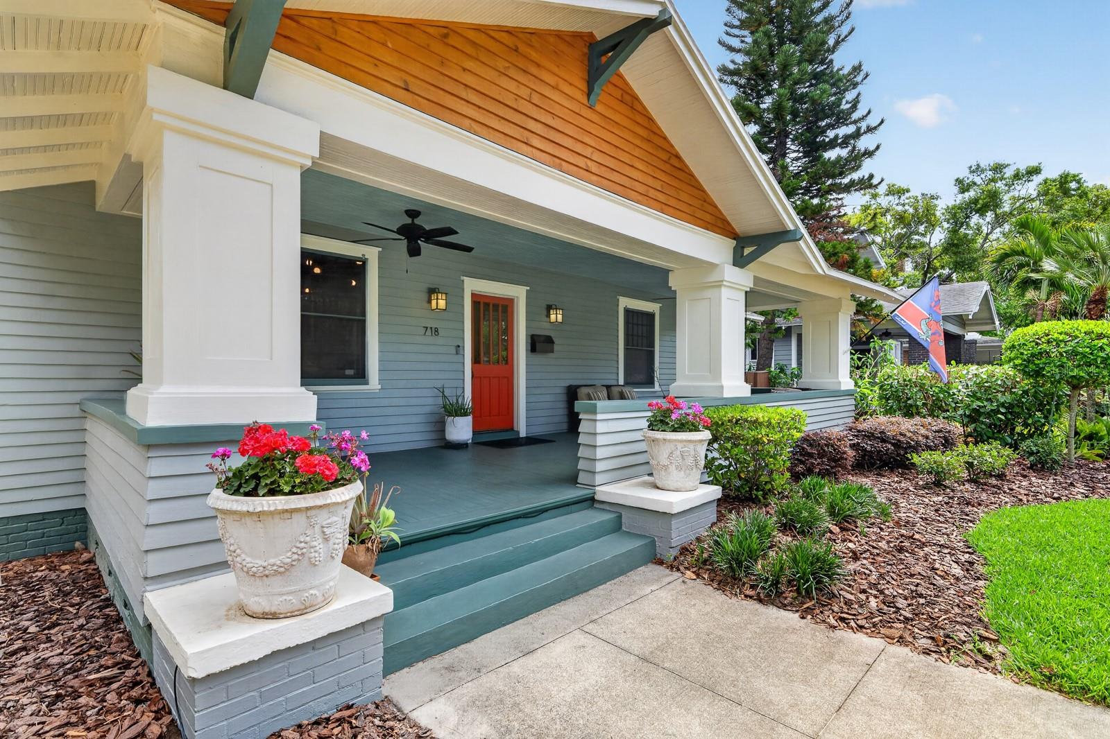 Listing photo id 1 for 718 Boulevard