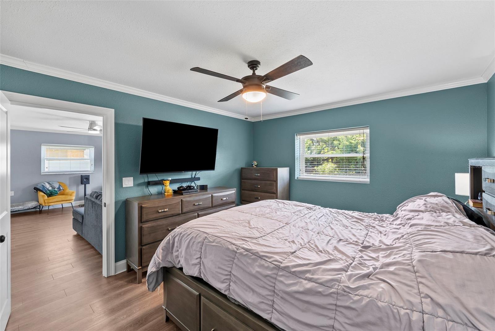 Image 16 of 26 For 824 61st Avenue Ne