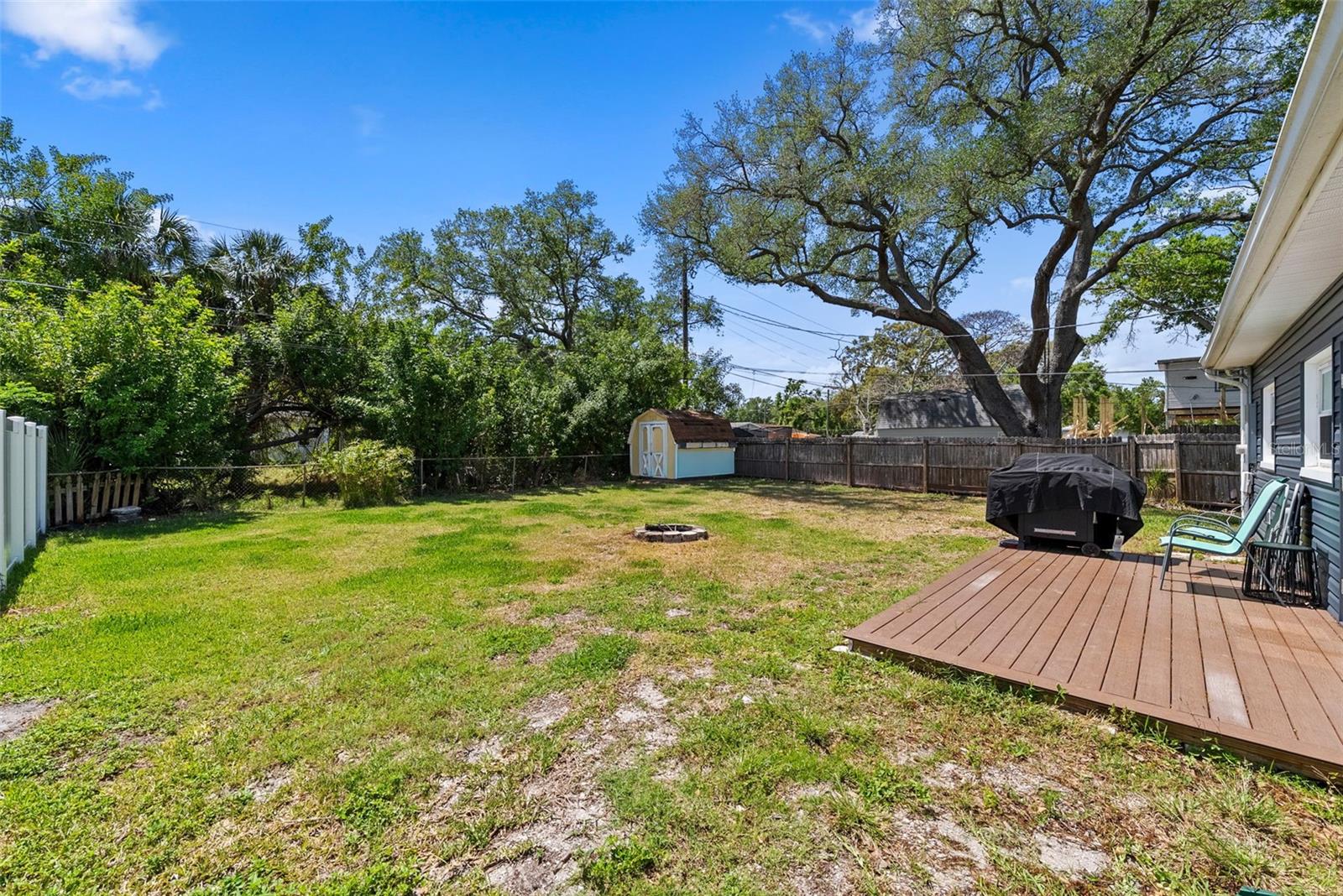 Image 24 of 26 For 824 61st Avenue Ne