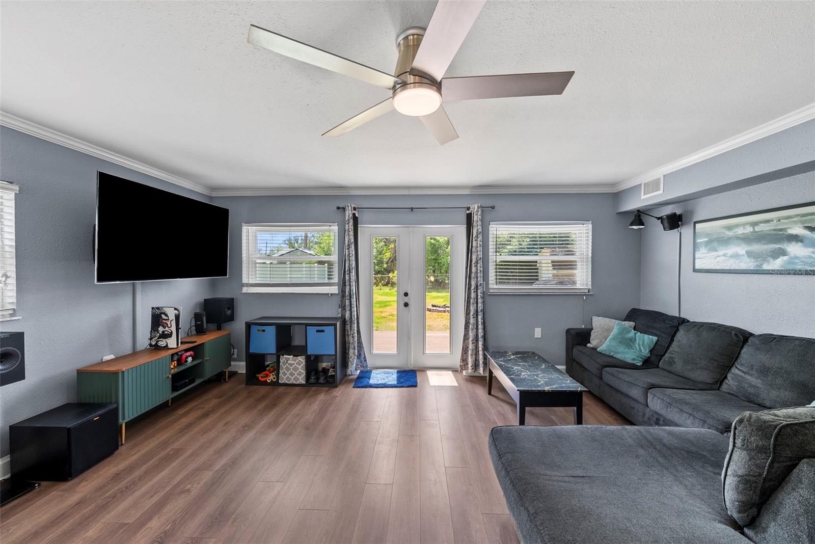 Image 6 of 26 For 824 61st Avenue Ne