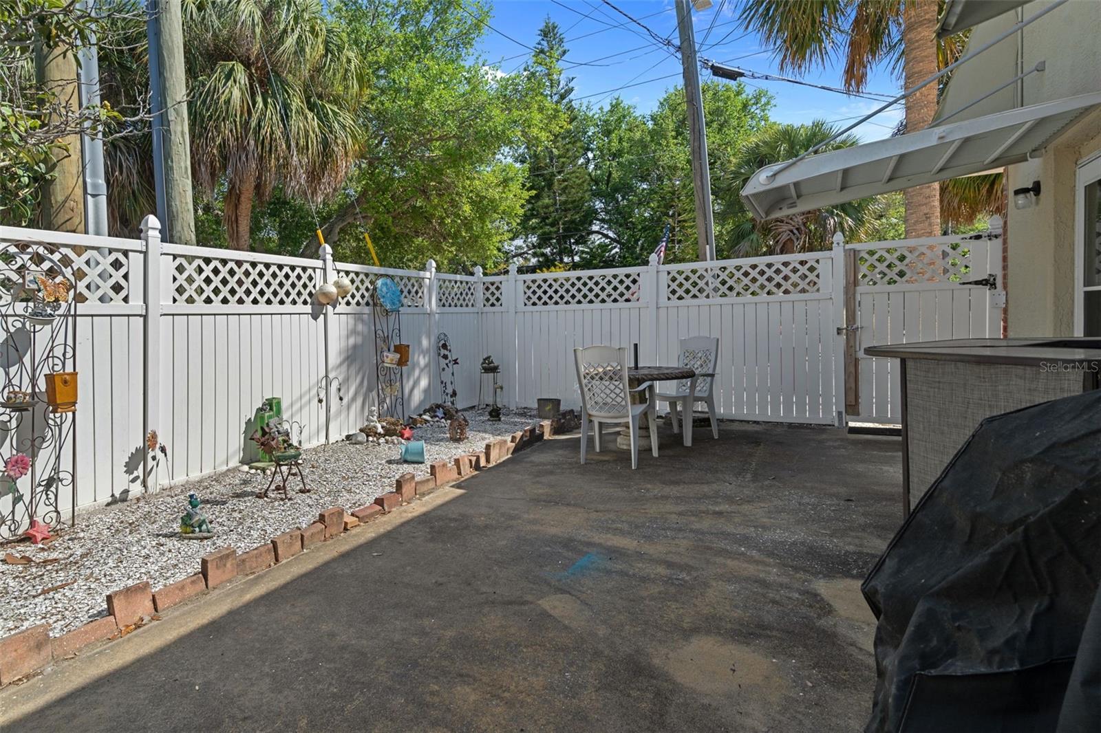 Image 29 of 60 For 5437 29th Avenue S