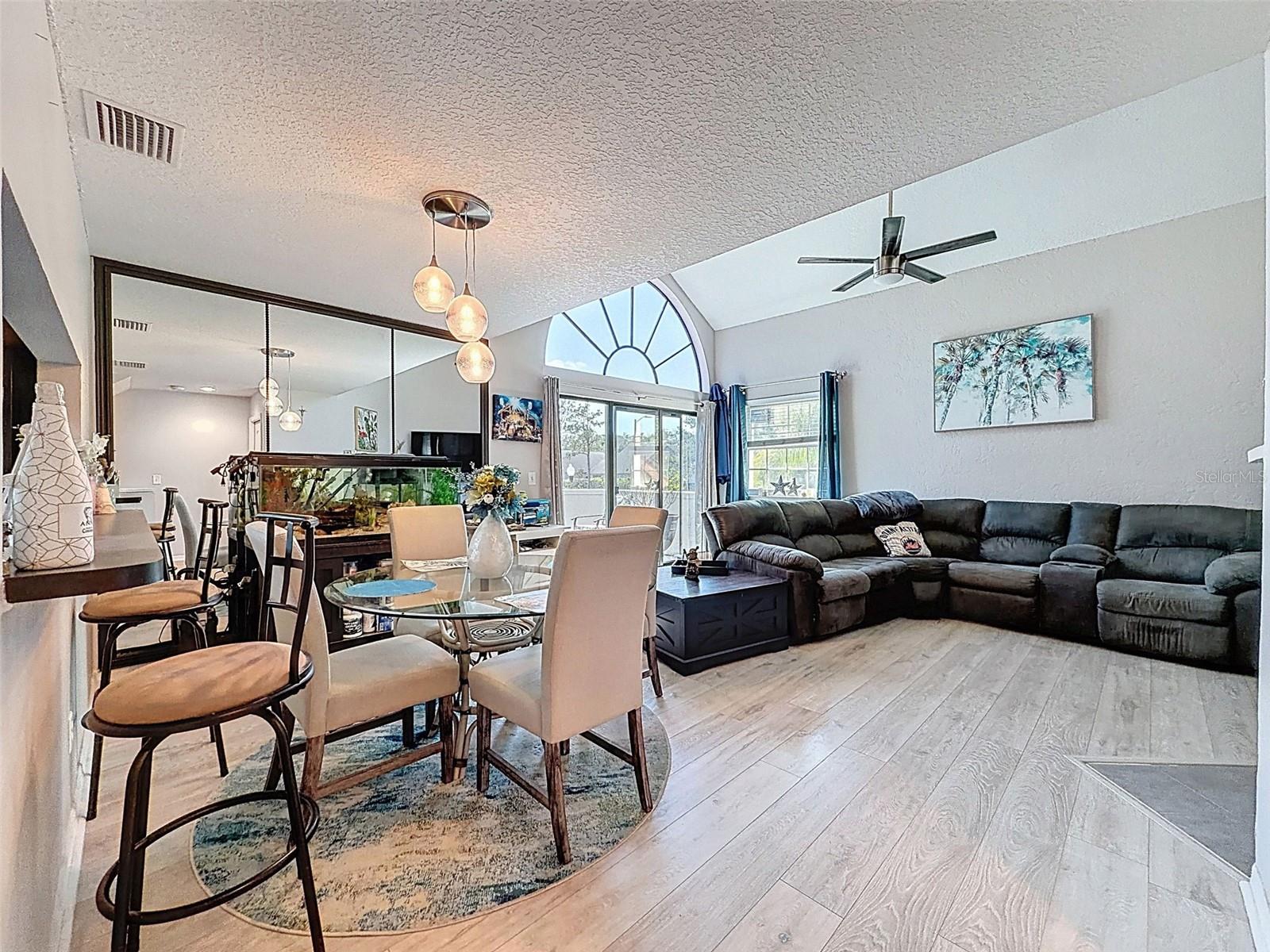 Image 17 of 62 For 3455 Countryside Boulevard 98