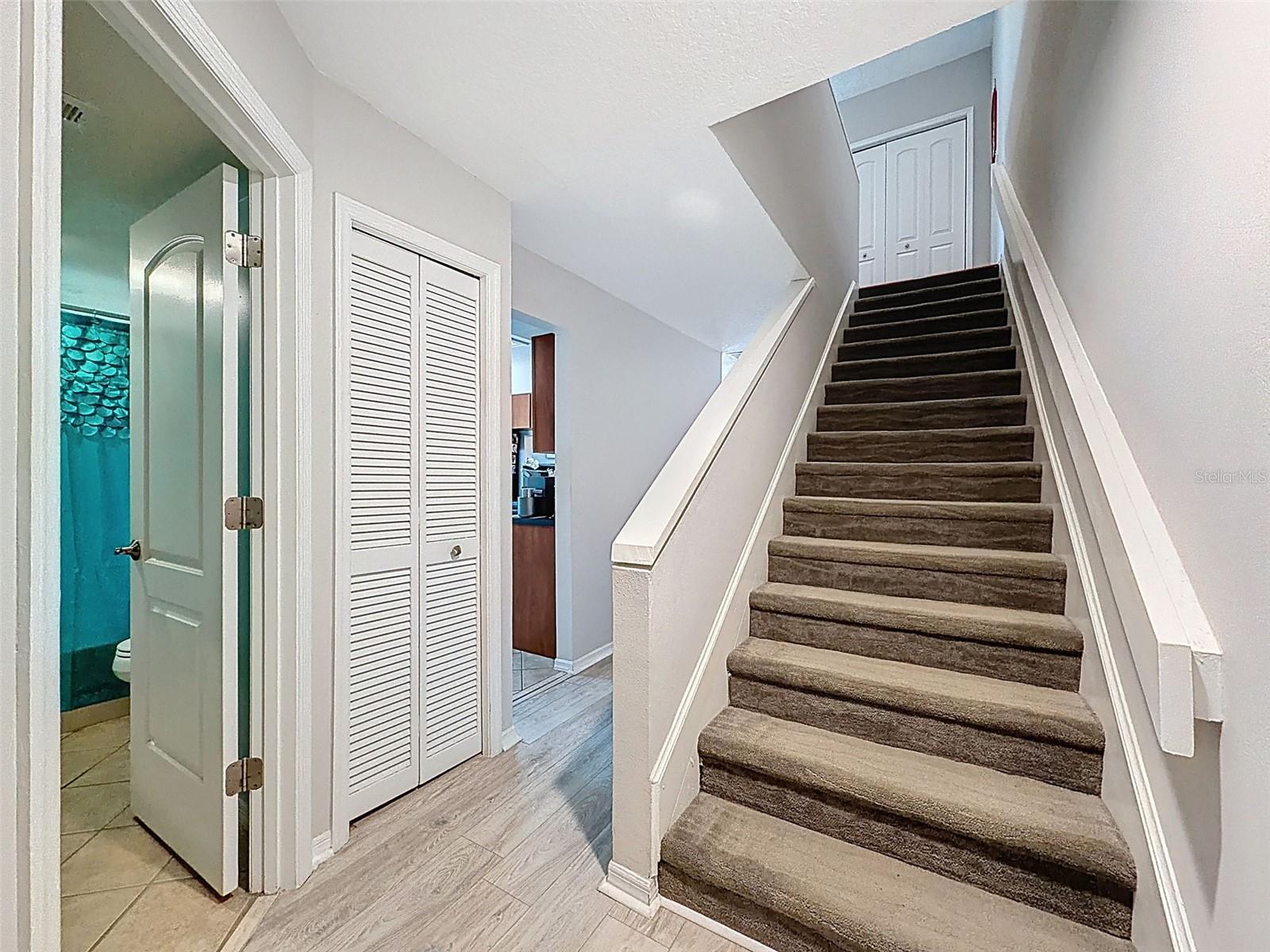 Image 35 of 62 For 3455 Countryside Boulevard 98