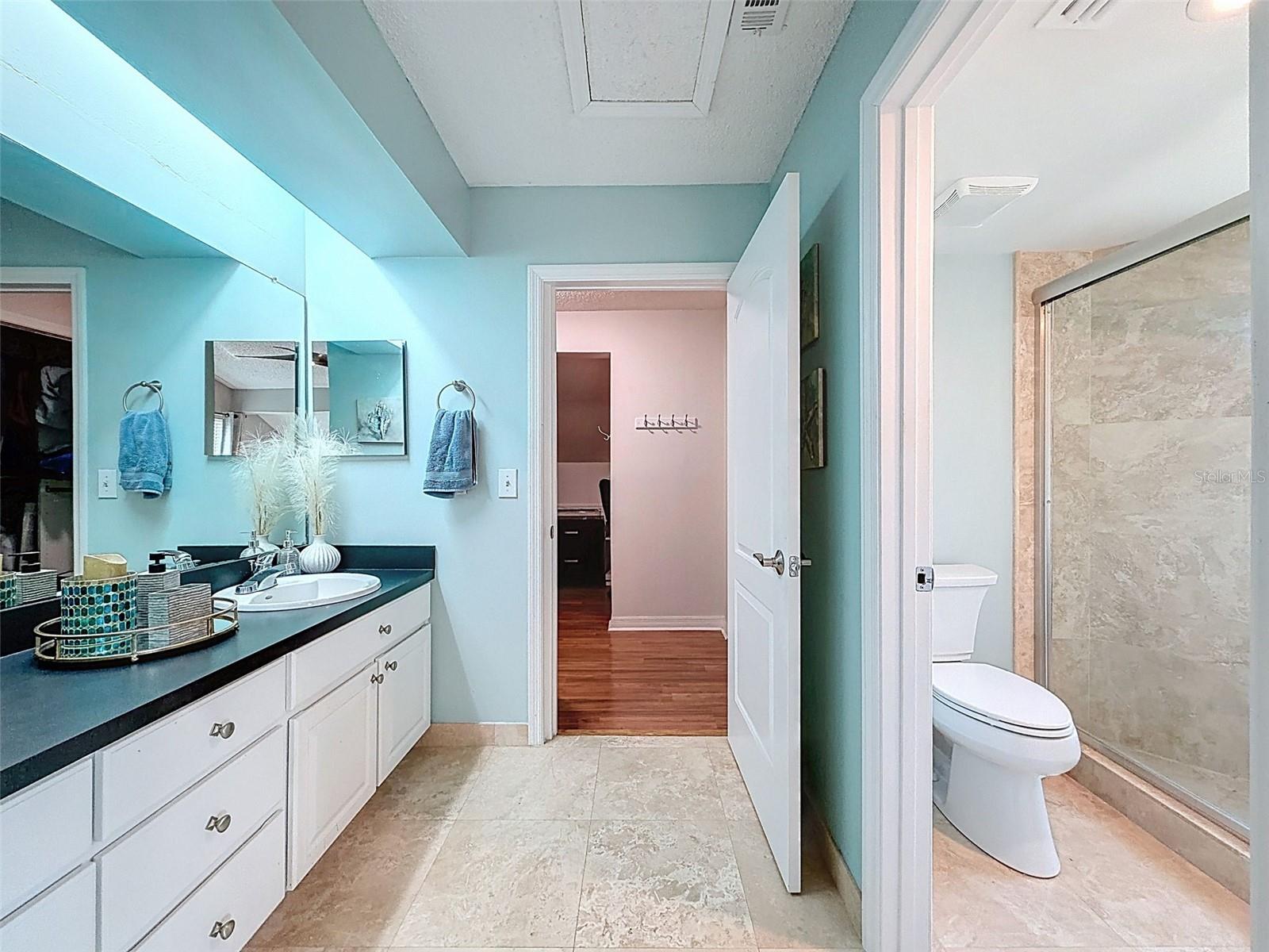 Image 40 of 62 For 3455 Countryside Boulevard 98