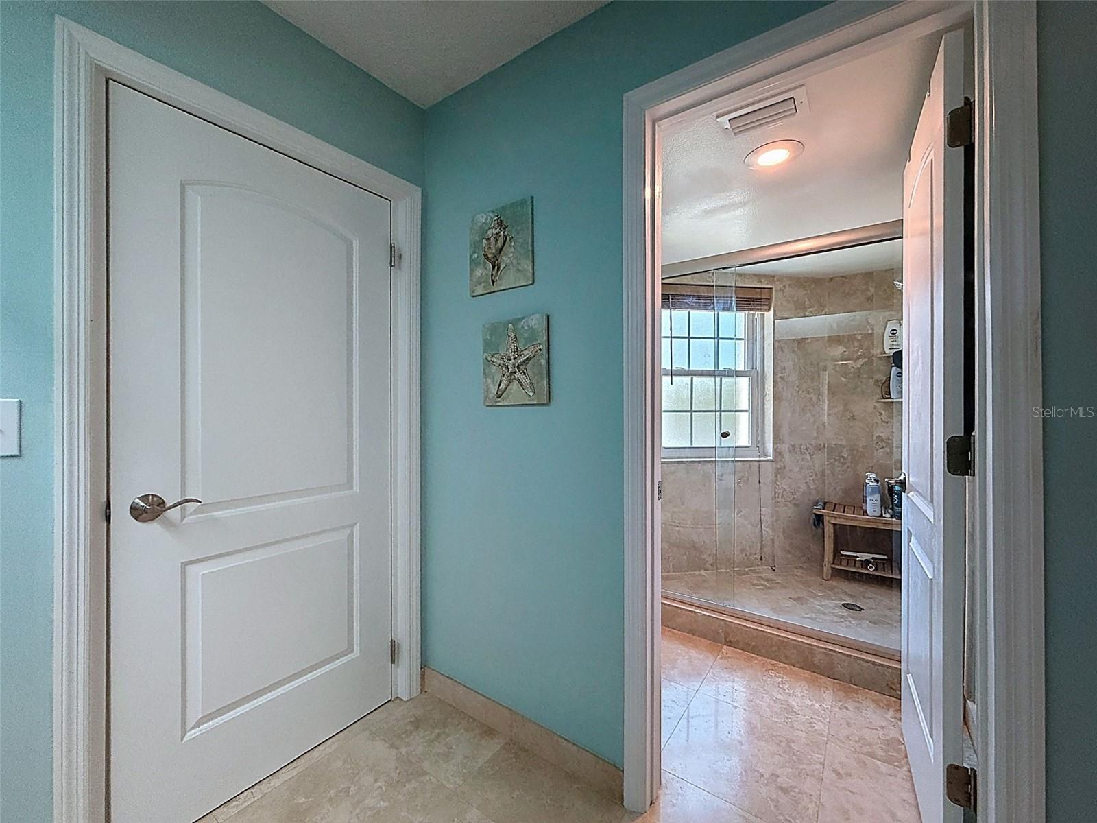 Image 42 of 62 For 3455 Countryside Boulevard 98