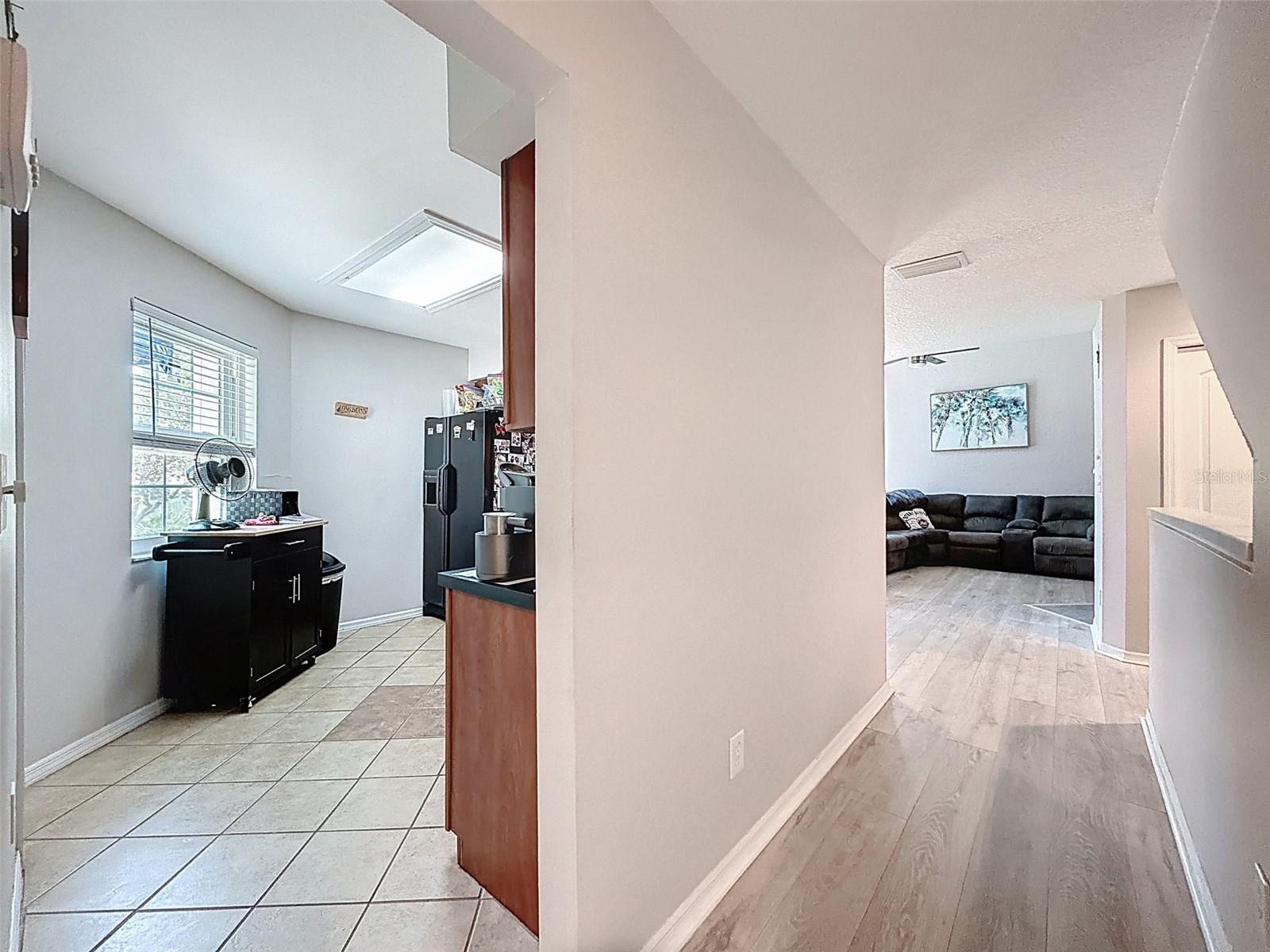 Image 8 of 62 For 3455 Countryside Boulevard 98