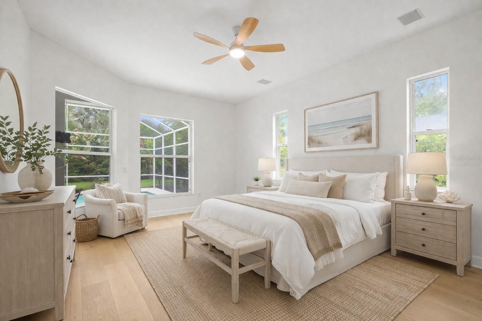 Listing photo id 42 for 3692 Johnathon Avenue