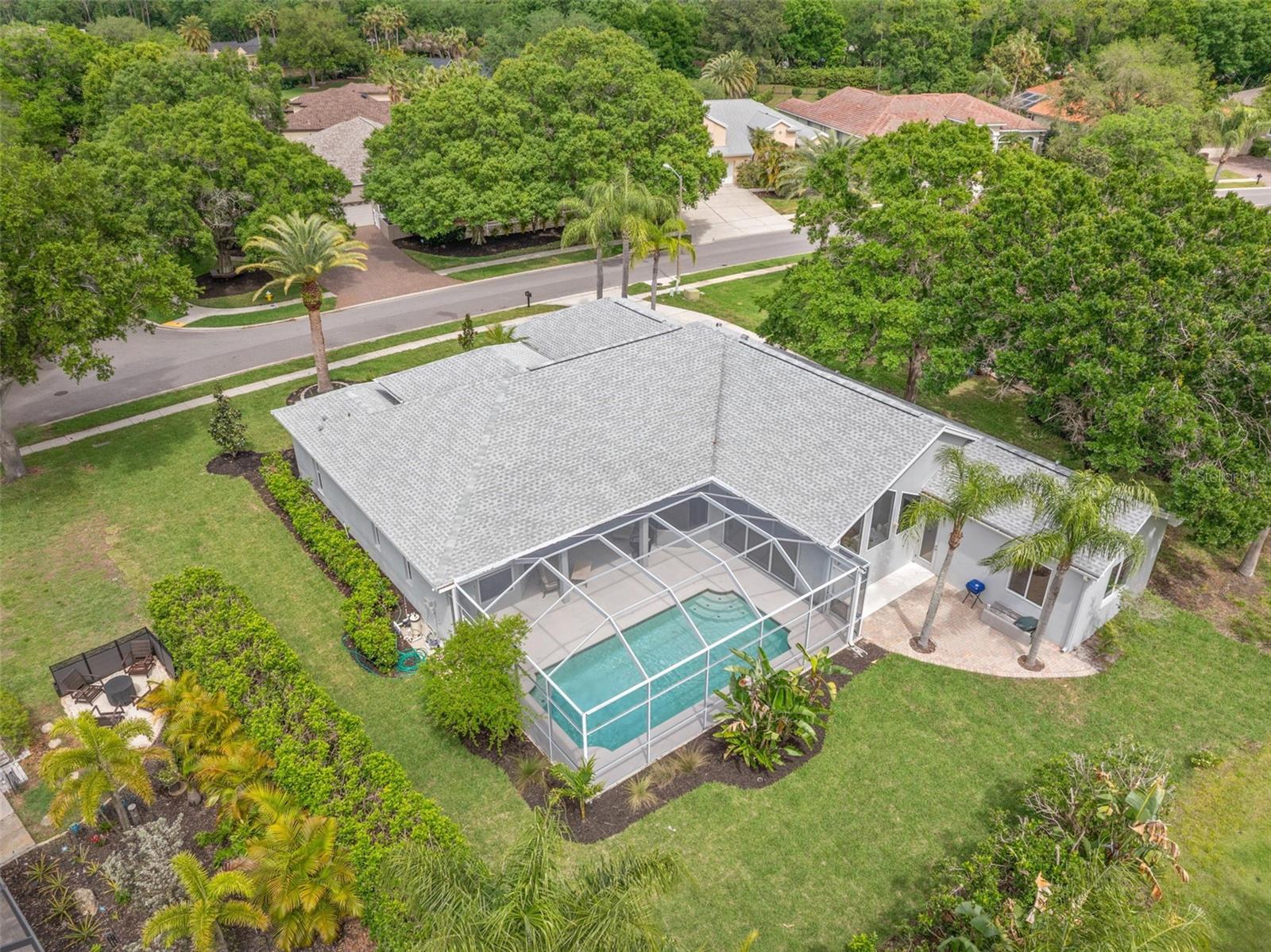 Listing photo id 61 for 3692 Johnathon Avenue