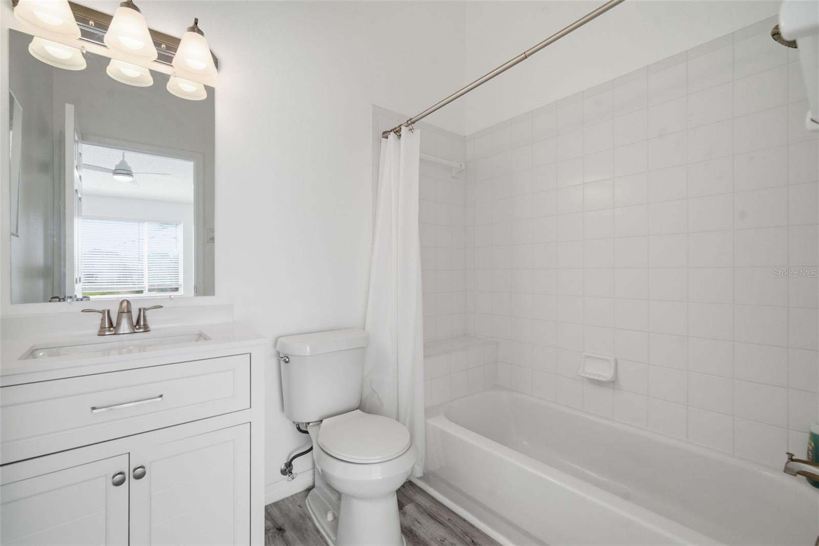 Image 34 of 59 For 6229 Bayside Key Drive