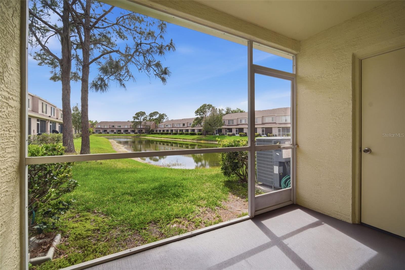 Image 36 of 59 For 6229 Bayside Key Drive