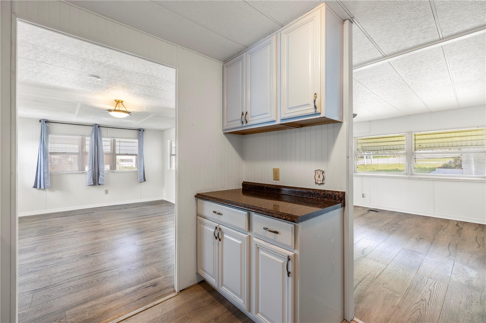 Image 17 of 45 For 6123 Ridgewood Drive