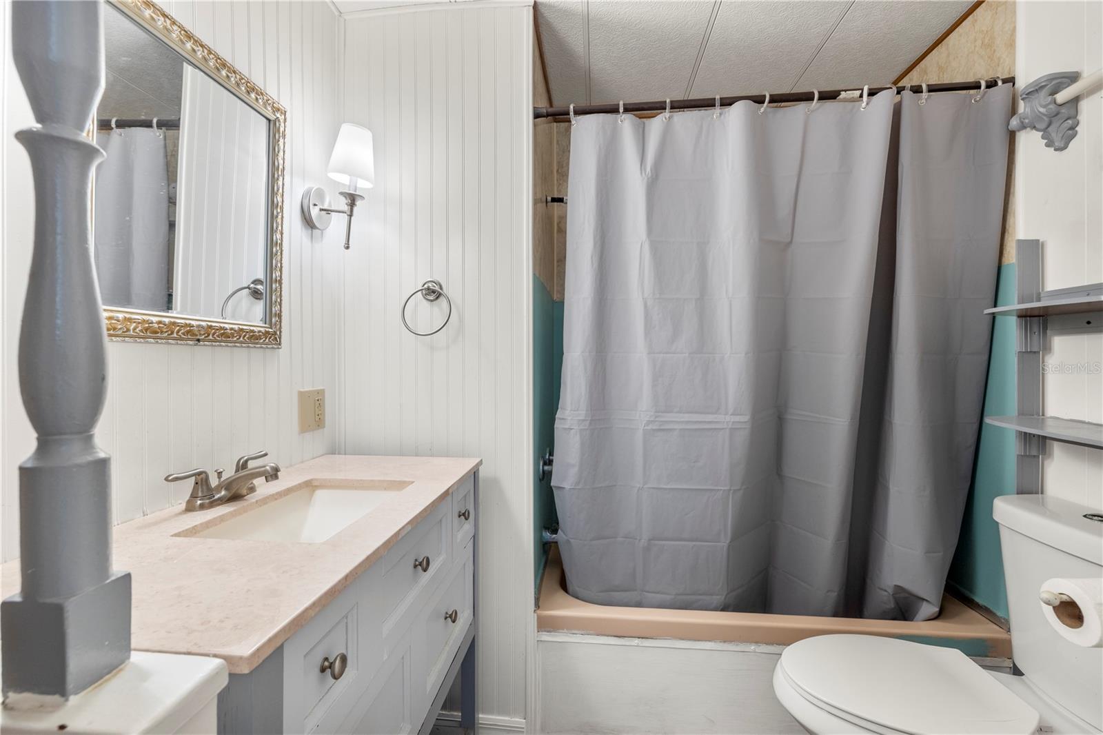 Image 21 of 45 For 6123 Ridgewood Drive