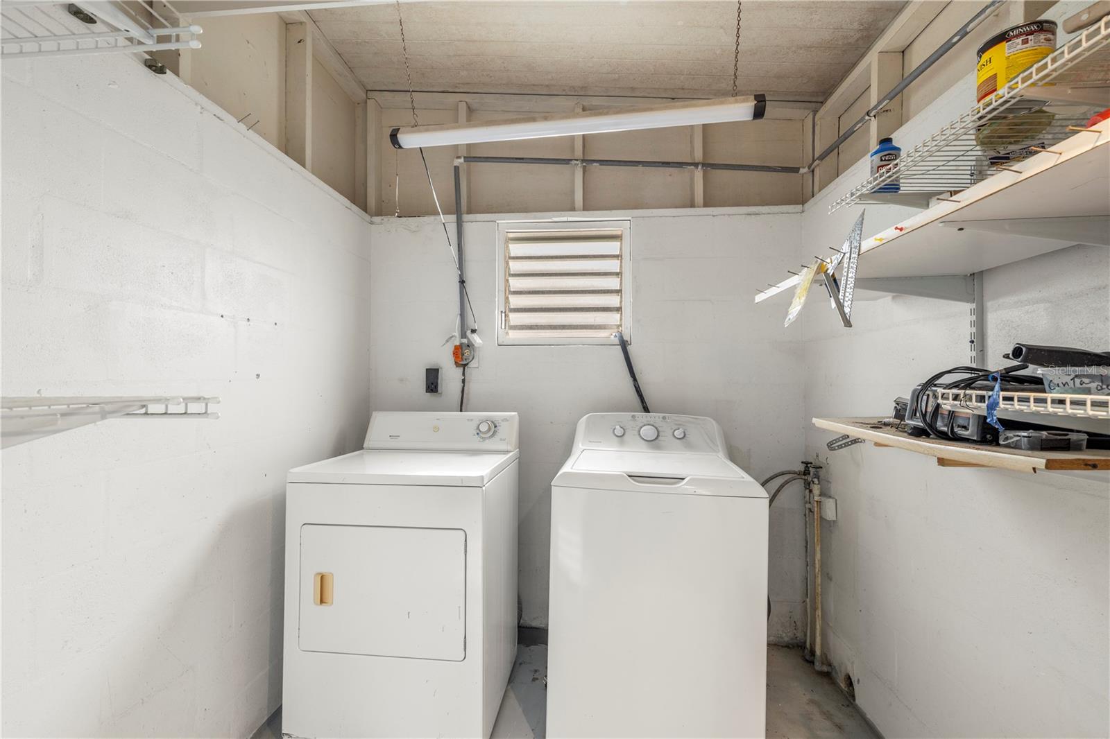 Image 29 of 45 For 6123 Ridgewood Drive