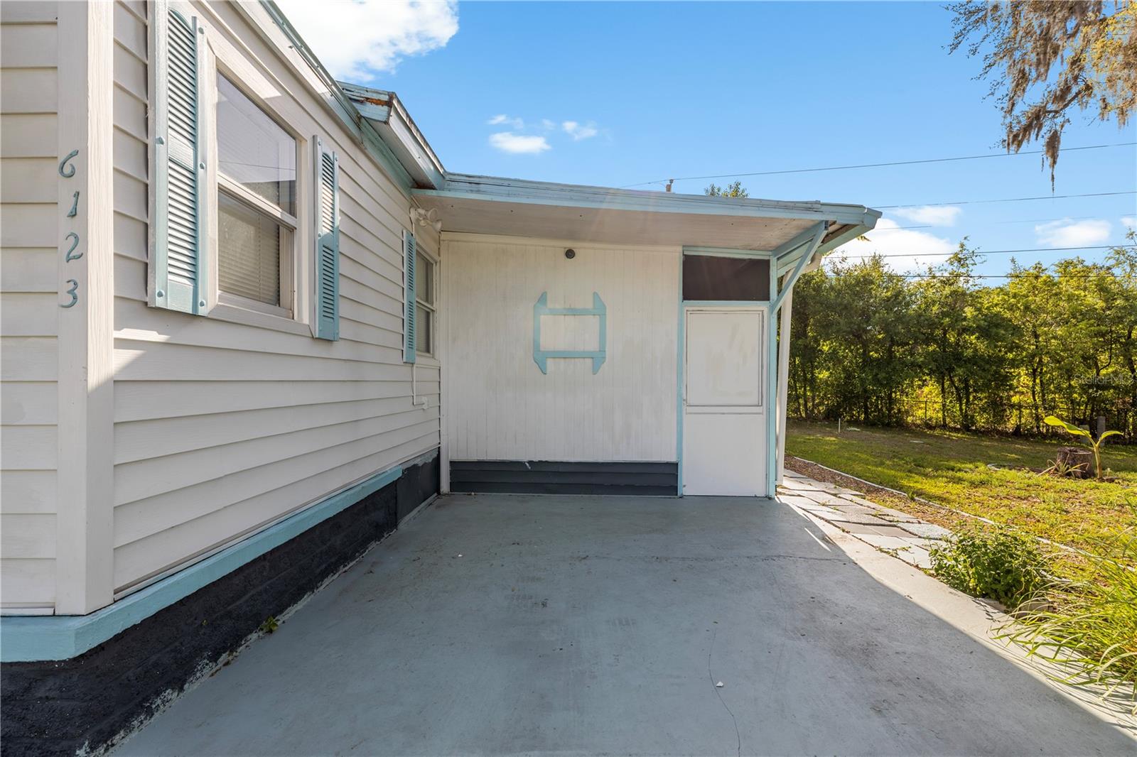 Image 30 of 45 For 6123 Ridgewood Drive