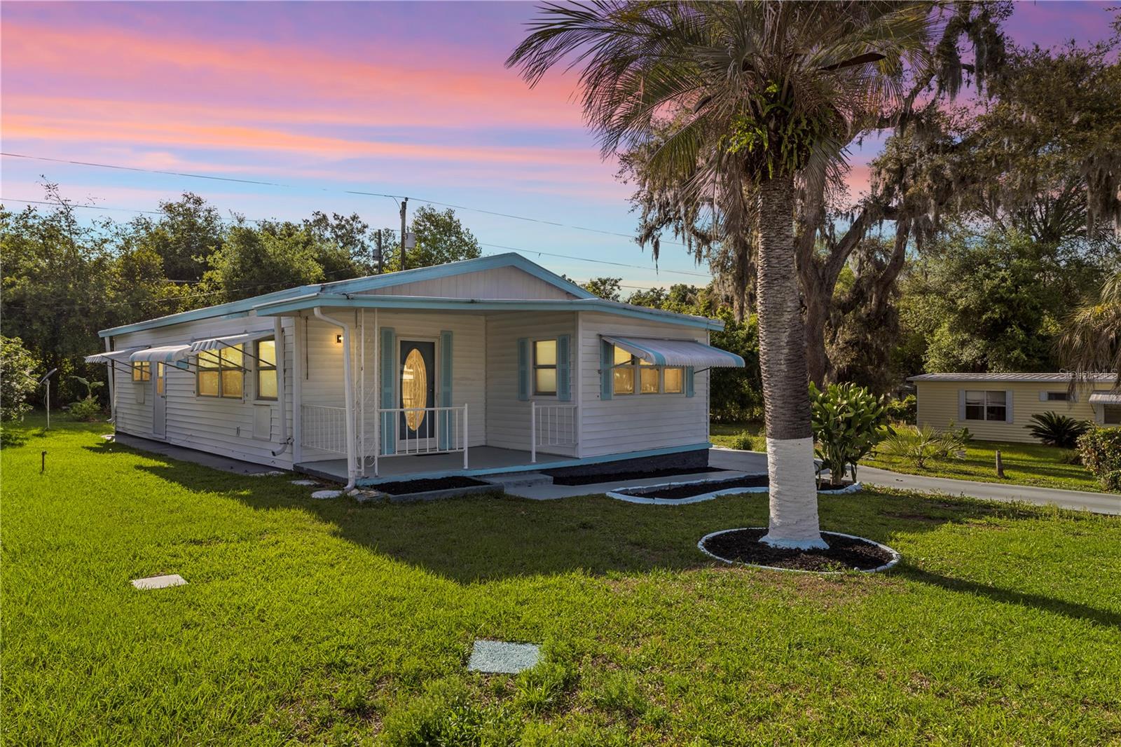 Image 38 of 45 For 6123 Ridgewood Drive